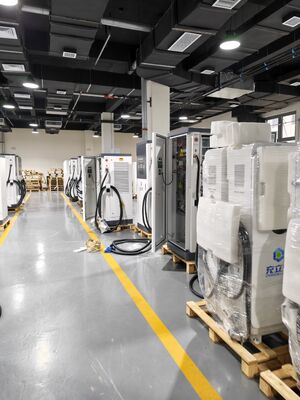 अच्छी कीमत 480kW 720kW लचीला साझा चार्जिंग स्टैक 600A लिक्विड कूल्ड टर्मिनल फ्लीट चार्जिंग हब के लिए 40kW SiC मॉड्यूल ऑनलाइन